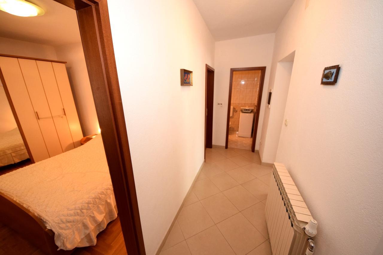 Apartment Ivanita Orebic Exterior photo